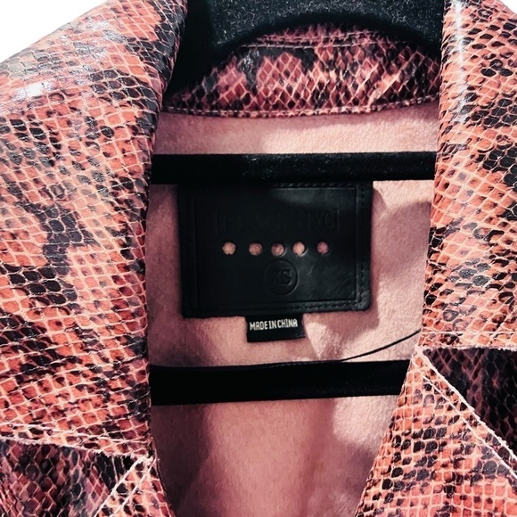 Blank NYC NWT Snakeskin Faux Leather Trench Coat Size XS Jacket NEW! - Picture 4 of 9